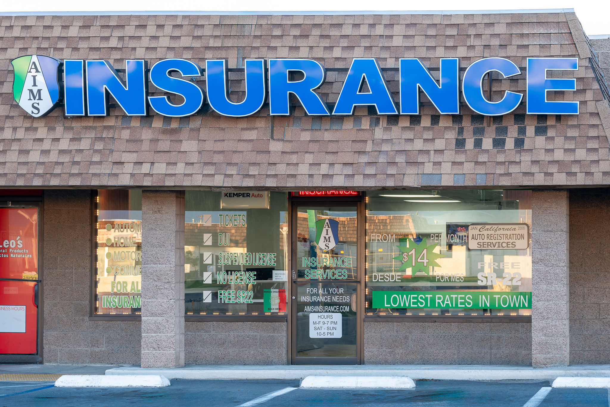 auto-insurance-victorville-ca-storefront-sign